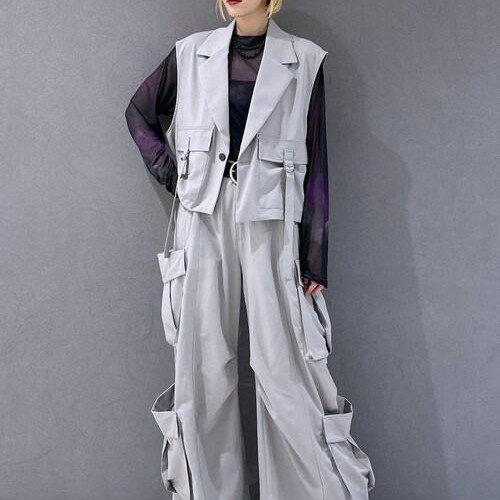 [Item details are tag or a below a...