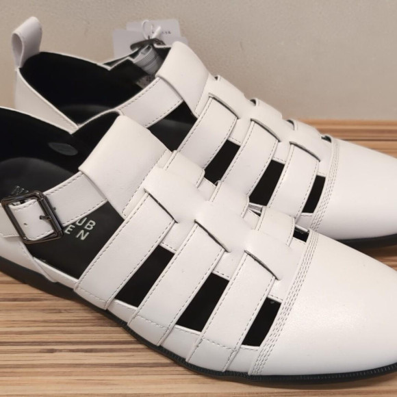 新作アイテム紹介　グルカシューズ