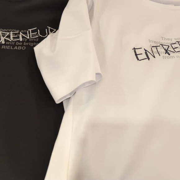 新作アイテム紹介　リエラボTシャツ