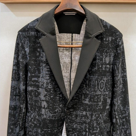 新作アイテム紹介　コンバーチブルジャケット