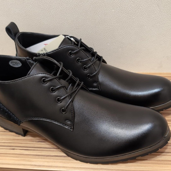 新作アイテム紹介　ブーツ