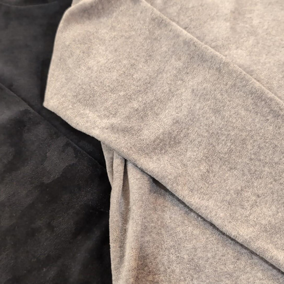 New item introduction mock neck