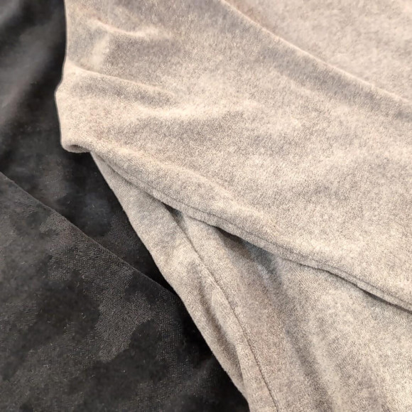 New item introduction mock neck