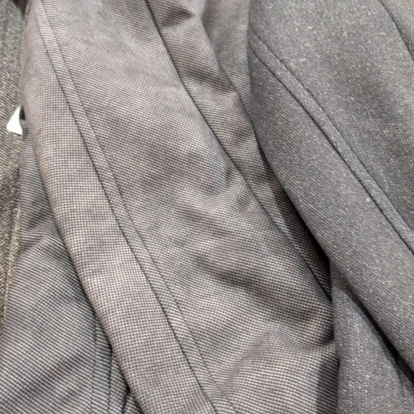 新品大量進貨。