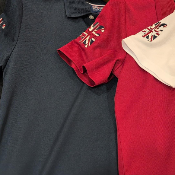 新作アイテム紹介　コラボポロシャツ