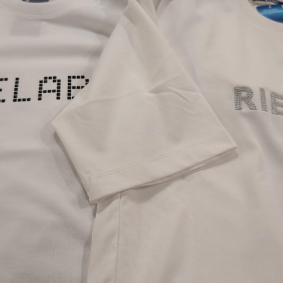 新作アイテム紹介　リエラボ　ロゴTシャツ