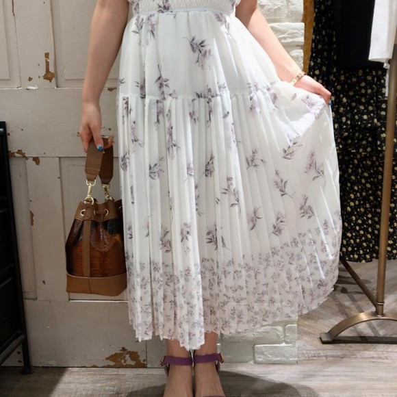 国産 ノエラ ミックスリリー柄ワンピース 限定製作