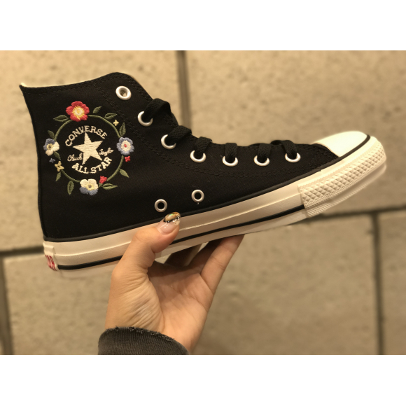 converse flower crown
