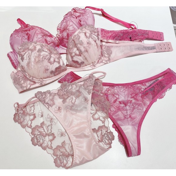 pink lingerie...♡
