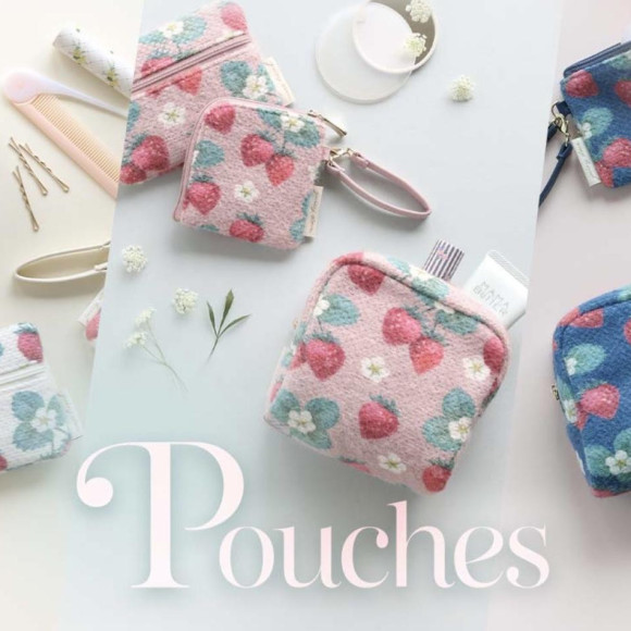 ☆ポーチ入荷しています★