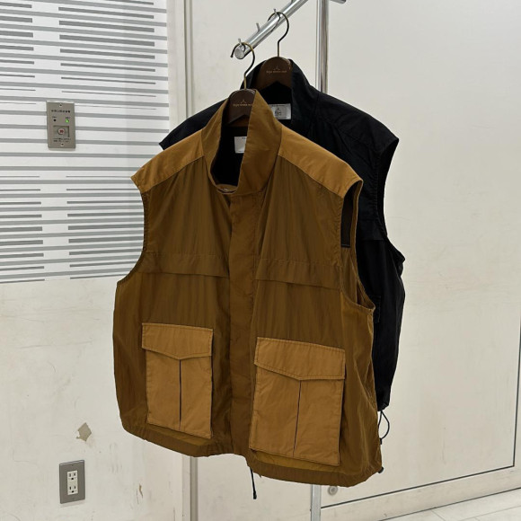 「NYLON MIX VEST」