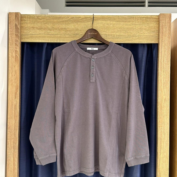 「HENRYNECK LS TEE」