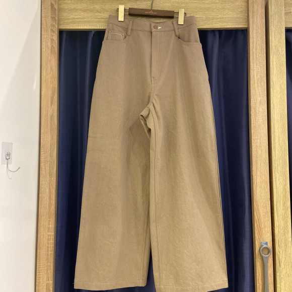 [冈山牛仔裤]SIDE PLEATS WIDE DENIM