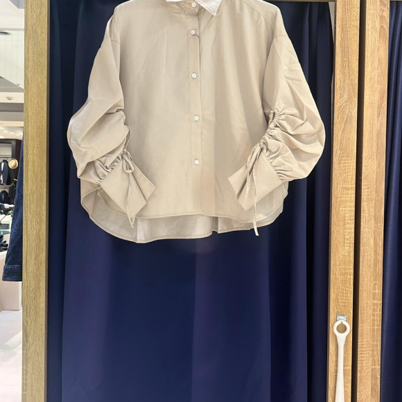 GATHERED SLEEVE SHIRTS