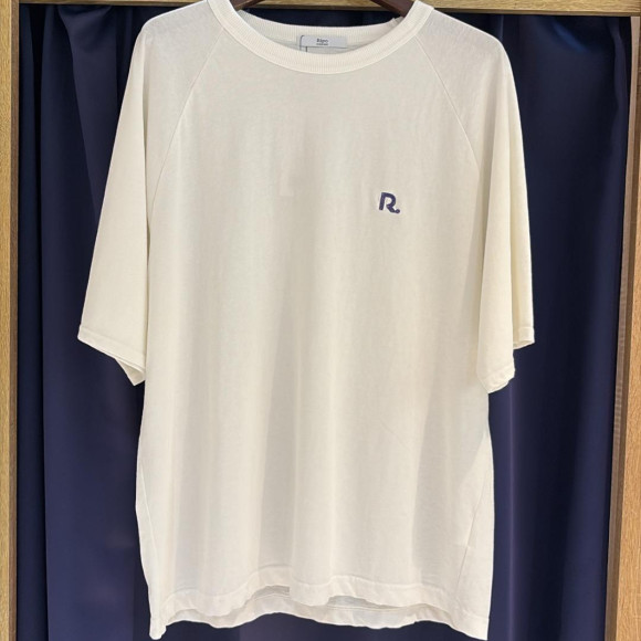 RAGLAN TEE