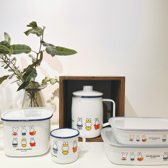 สินค้า Miffy รุ่นฉลองครบรอบ 70 ปี รุ่นลิมิเต็ดอิดิชั่น มีวางจำหน่ายแล้ว!