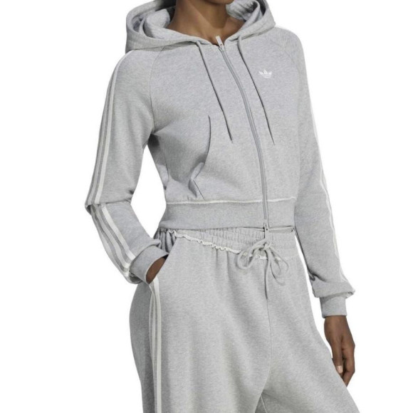 《ABC-MART SPORTS》　adidasウェア　【スウェットセットアップ】新商品紹介！☆