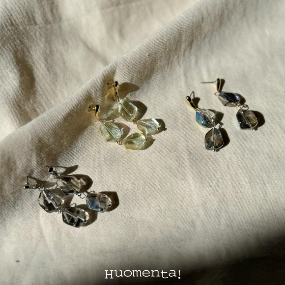 オーロラピアス/イヤリング