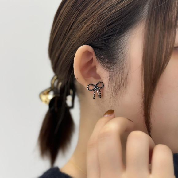 Ribbon x Bijue Earrings / Earrings