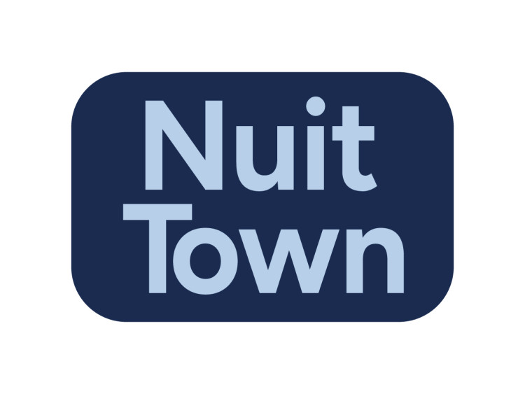 Nuit Town