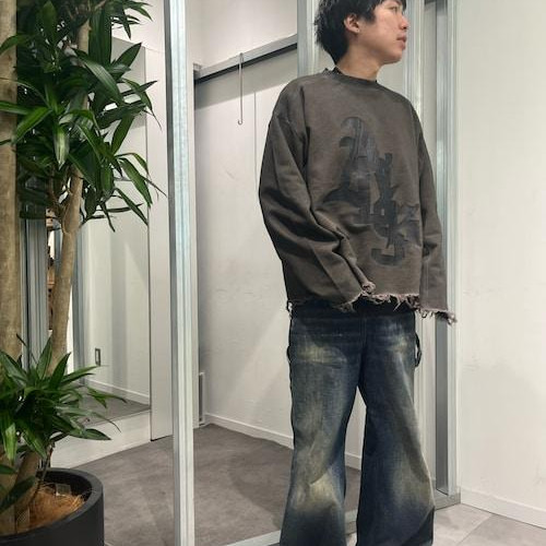 黒いショートパンツであわせて春...