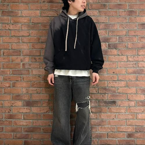 ブラックかブルーデニムなら濃い...