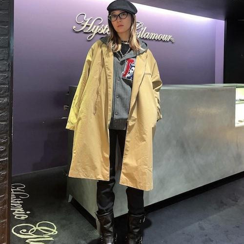 因為是個寬敞的外套,所以...