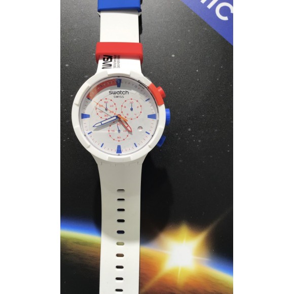 swatchおすすめ時計のご紹介！ ギフトにオススメ　カジュアル　宇宙　カッコいい　大学生時計