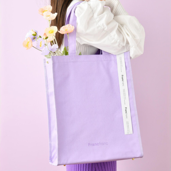 【NEW!】 Even self-shooting! / "L size" with improved functionality in the popular tote bag is now available!