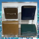 【MACKINTOSH LONDON】 Excellent storage capacity! A two-fold wallet that is easy to match with your suit!