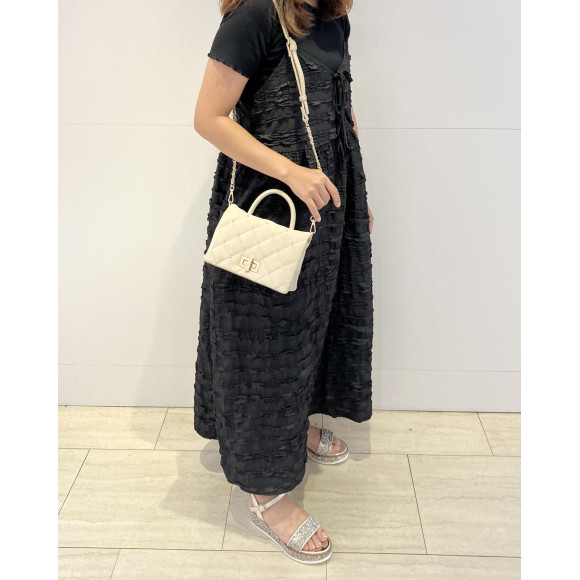 ダイアナ　グリッター輝く☆プラットフォームサンダル グリッターが輝く】♡ プラットフォームサンダル ♡ │ 池袋