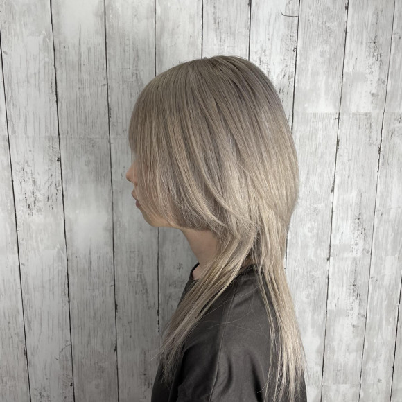 ヘアスタイルのご紹介です♪