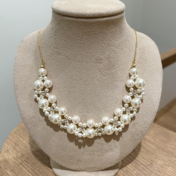 Pearl necklace