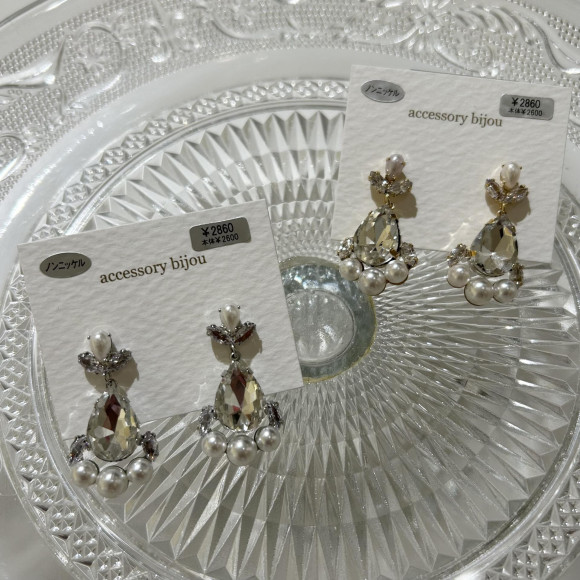 ピアス・イヤリング