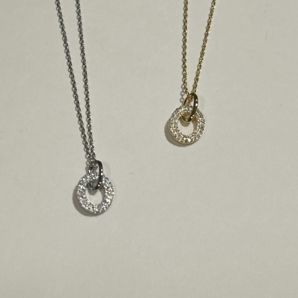 สร้อยคอเล็กจิ๋ว