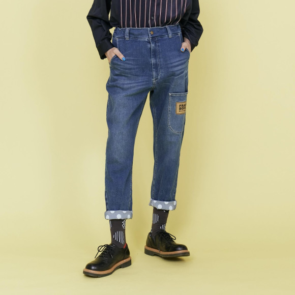 Move denim (pants)