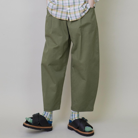 カーブカラー（パンツ）