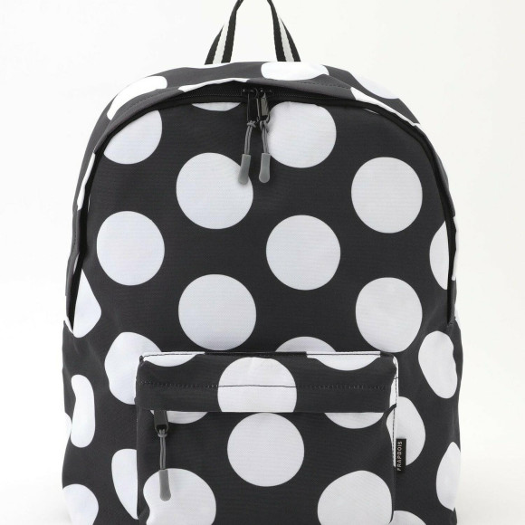 กระเป๋าสะพายหลังใหญ่จุด