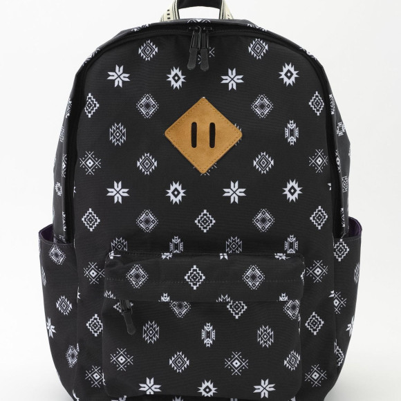 กระเป๋าสะพายหลังคนพื้นเมือง