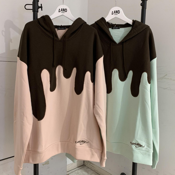 大好評だったmeltingシリーズからパーカーが新登場 Melting Hoodie ランド バイ ミルクボーイ ショップニュース 池袋parco パルコ