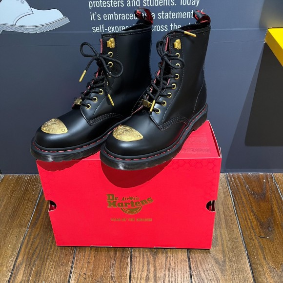 Dr.Martens】新作！干支シリーズ「Year Of The Dragon」発売 ...