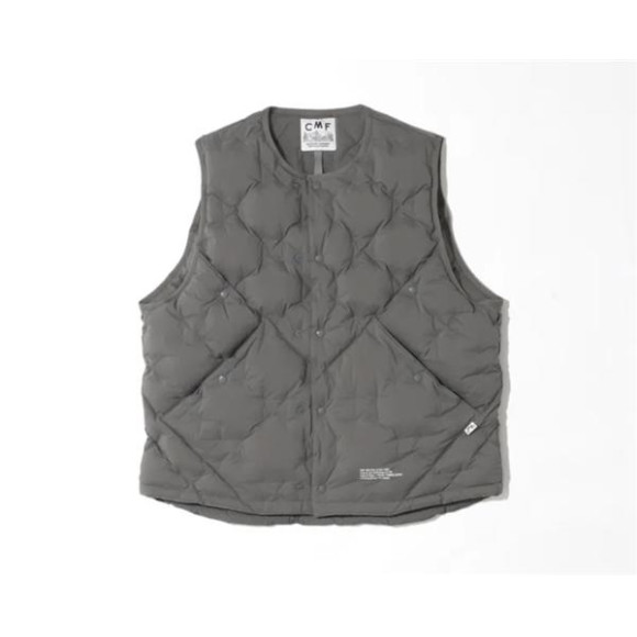 試着のみ　CMF ダウンベスト　M　CMF OUTDOOR GARMENT COMFY OUTDOOR GARMENT ダウンベスト ベスト CMF / シーエムエフ