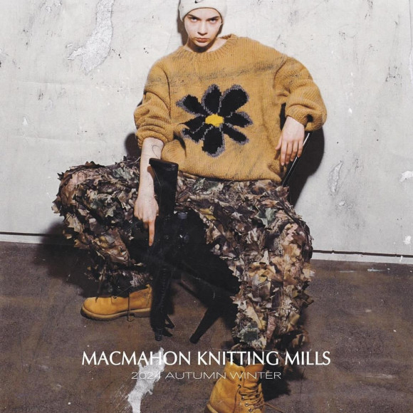 MacMahon Knitting Mills / McMahon การถักไหมพรม Milnes 24AW COLLECTIN. การมาถึง