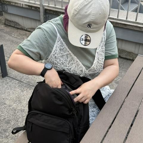 【UNDERTHESUN】　“もう、バッグの中で探さない！毎日使いたくなる万能デイパック！！