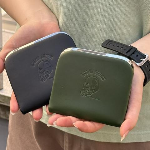 【BROWN BROWN】♡極薄スリム！革命的な、がま口ウォレット♡