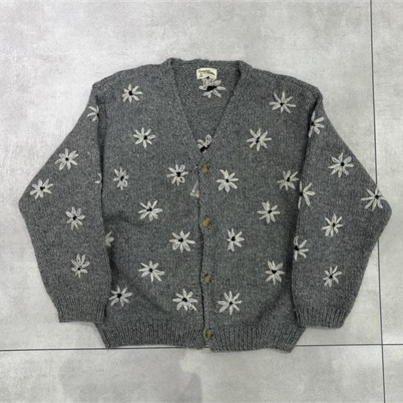 MacMahon Knitting Mills /マクマホンニッティングミルズ/Button Cardigan - Embroider