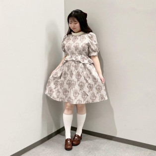 ゴブラン風のプリントのワンピース♡