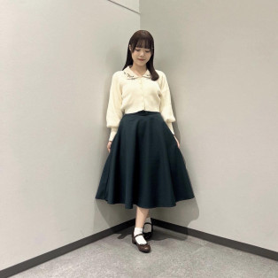 深めのグリーンが目を惹く秋コーデ❤︎