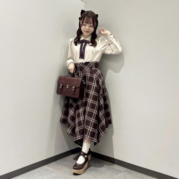 red×brownガーリーコーデ♡