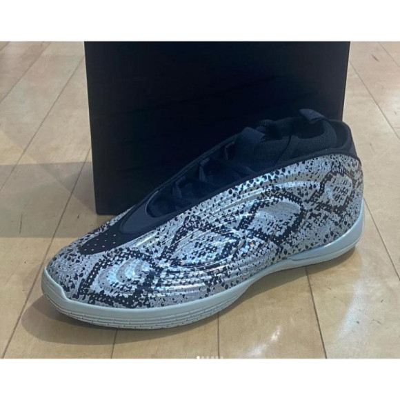 adidas HARDEN VOLUME 10 
